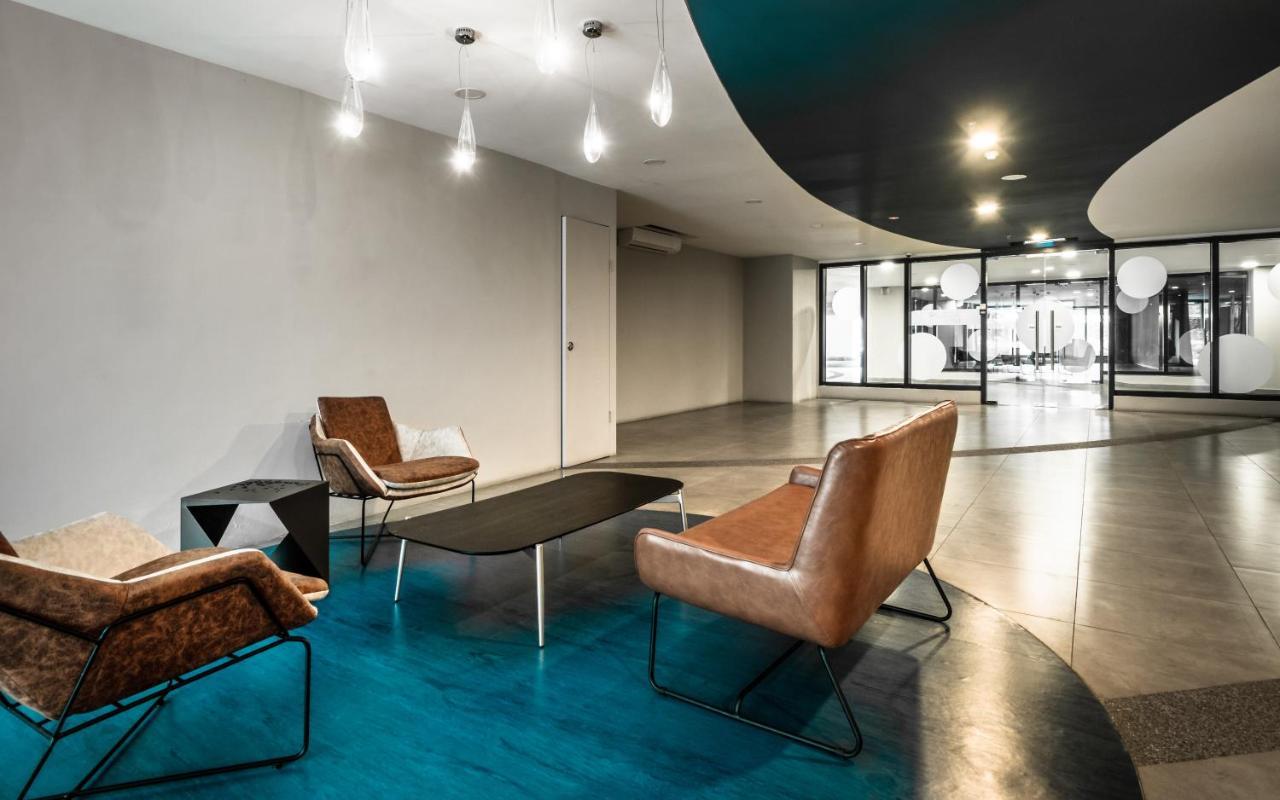H20 Residence Ara Damansara By Airhost Petaling Jaya Esterno foto