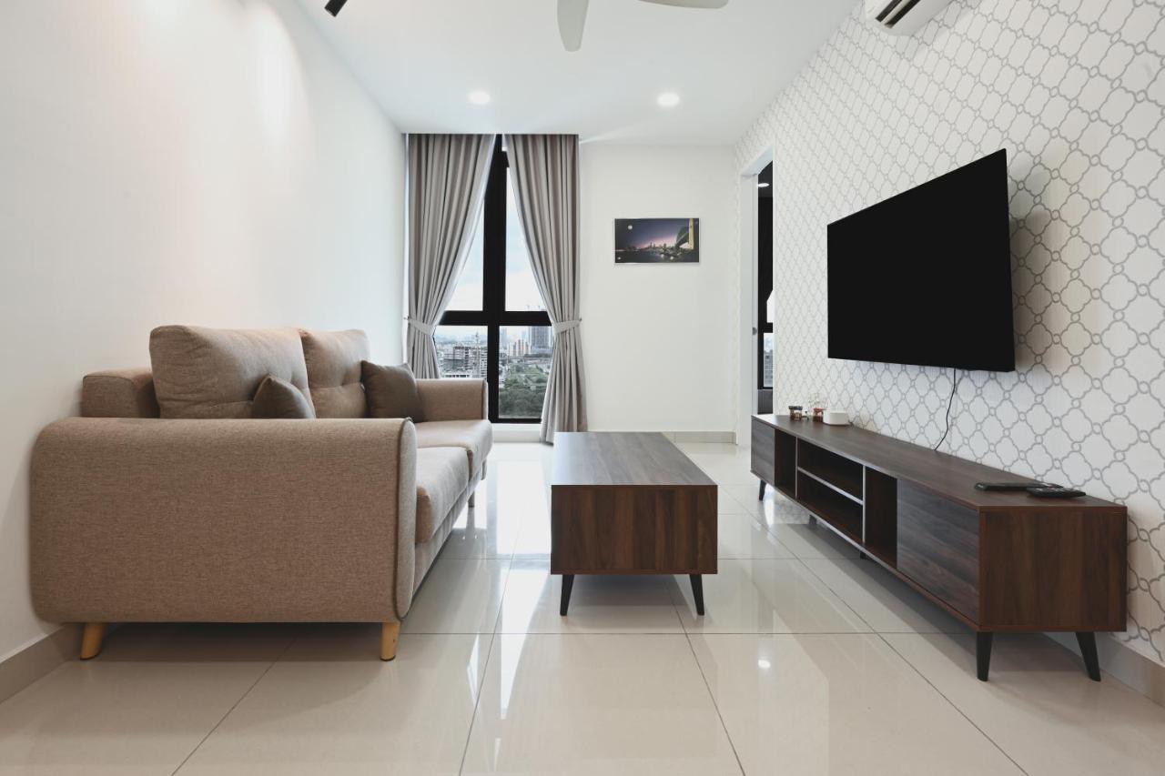 H20 Residence Ara Damansara By Airhost Petaling Jaya Esterno foto